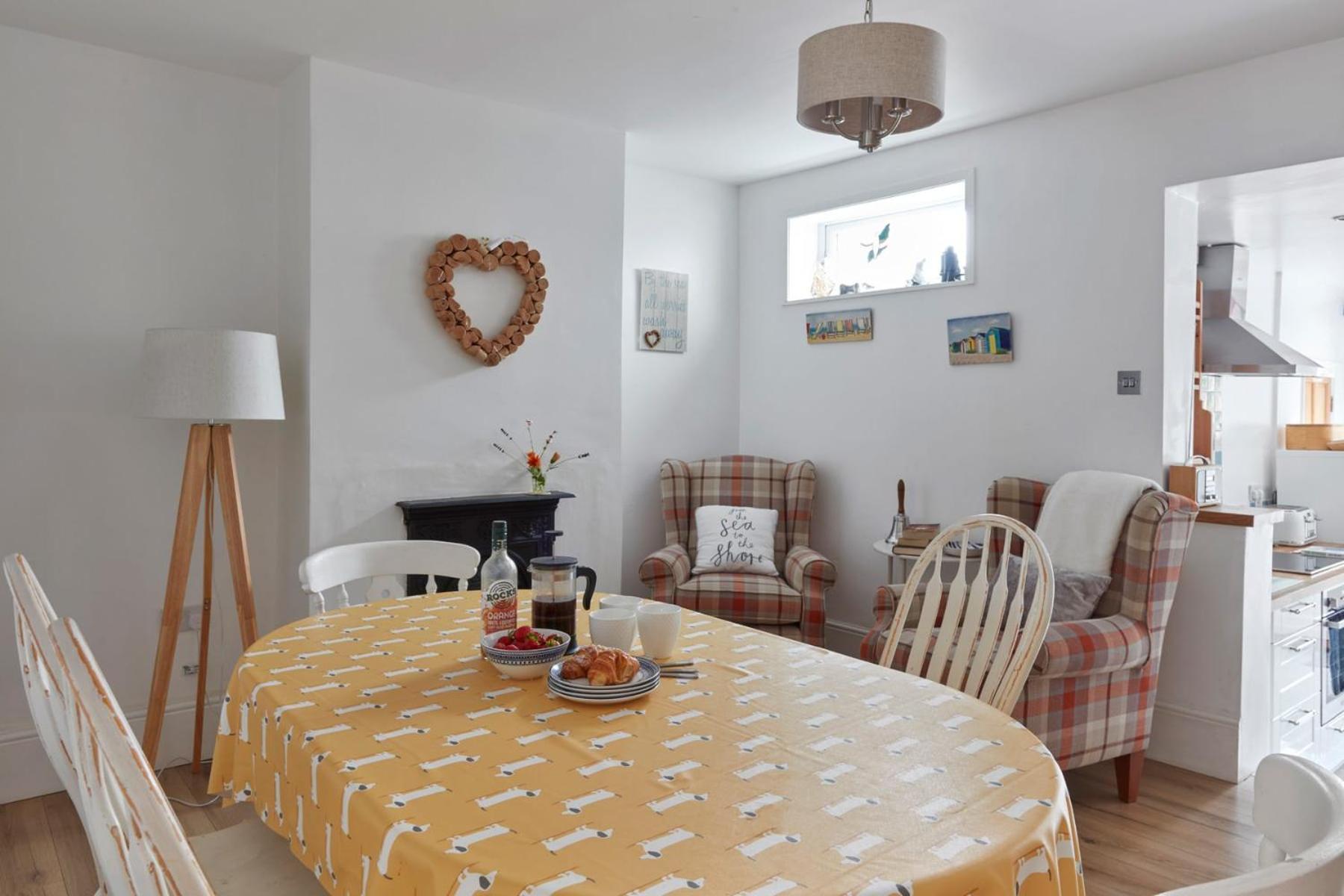 Spacious Coastal Cottage Close To Beach - Bailey Cottage Deal Luaran gambar